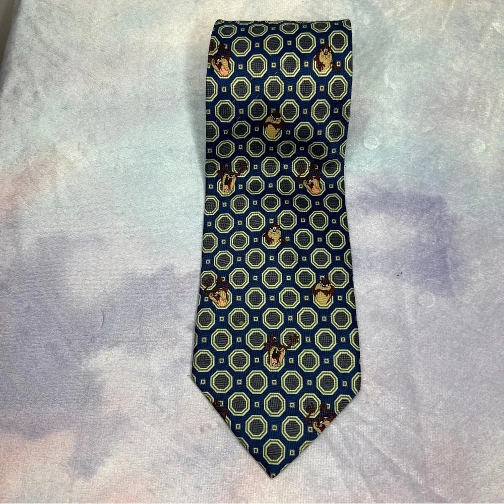 Looney Tunes Tazmanian Devil Necktie
